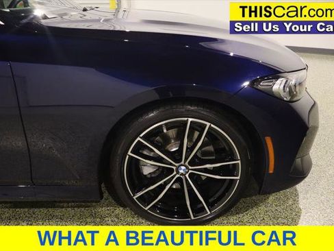 Used 2023 BMW 330i Sedan w/ M Sport Package RWD image 11