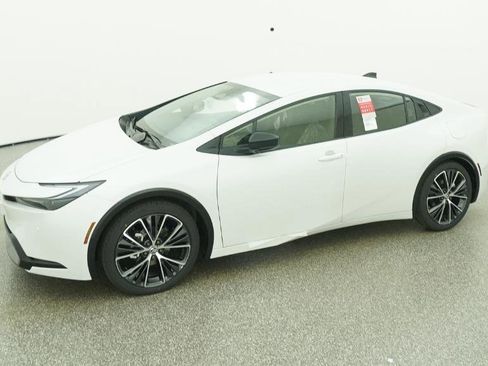 New 2026 Toyota Prius XLE image 23