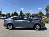 Used 2021 Toyota Corolla LE image 4