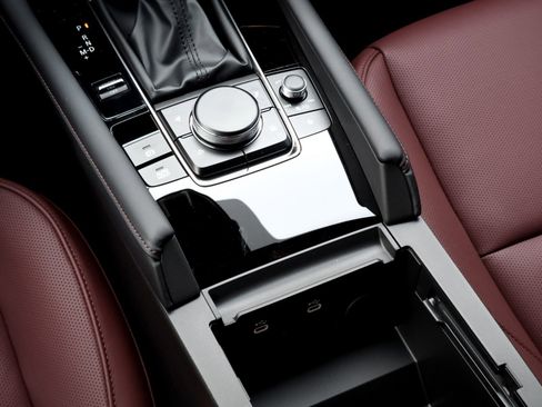 Used 2025 MAZDA MAZDA3 Carbon image 15