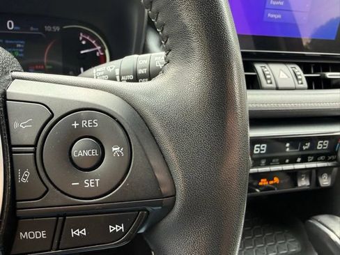 Used 2023 Toyota RAV4 XLE Premium AWD/4WD image 28
