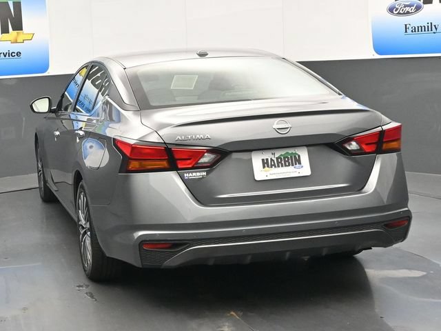 Used 2025 Nissan Altima 2.5 SV FWD image 4