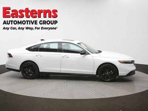 Used 2025 Honda Accord SE image 48