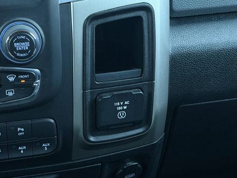 Used 2014 RAM 2500 Big Horn image 28