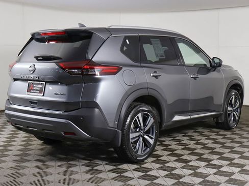 Used 2023 Nissan Rogue SL w/ SL Premium Package AWD/4WD image 10