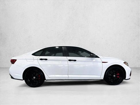 Used 2024 Volkswagen Jetta GLI 40th Anniversary Edition FWD image 5