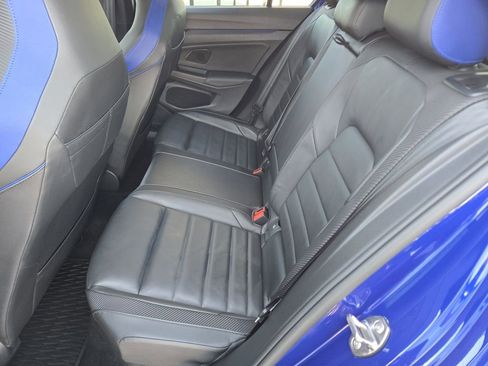 Used 2024 Volkswagen Golf R image 17