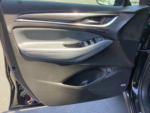 Used 2024 Buick Enclave Premium image 26