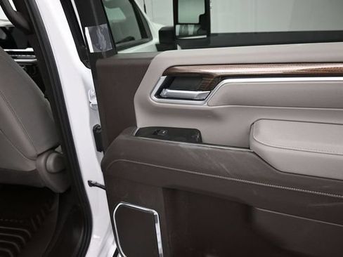 Used 2026 Chevrolet Silverado 2500 LT AWD/4WD image 18
