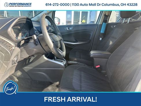 Used 2020 Ford EcoSport SE w/ SE Convenience Package image 14