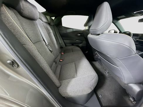 Used 2023 Toyota Crown w/ Carpet Mat Package (TMS) AWD/4WD image 31