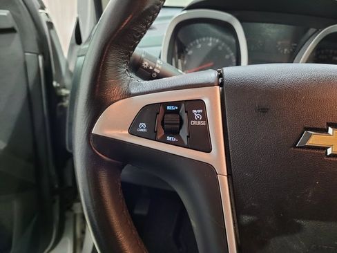 Used 2017 Chevrolet Equinox LT w/ Convenience Package image 29