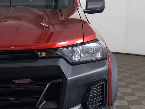 Used 2023 Chevrolet Colorado Trail Boss AWD/4WD image 12