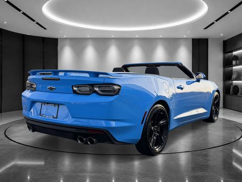 Certified 2023 Chevrolet Camaro SS RWD image 5