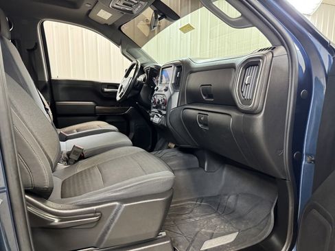 Used 2019 Chevrolet Silverado 1500 LT w/ All-Star Edition image 27