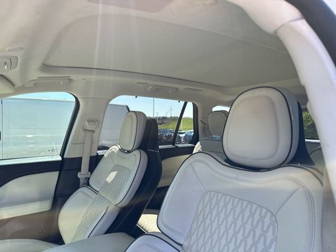 Used 2021 Lincoln Aviator Black Label w/ Dynamic Handling Package image 14