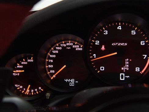 Used 2018 Porsche 911 GT2 RS image 25