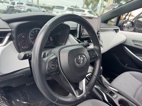 Used 2021 Toyota Corolla SE w/ Carpet Mat Package (TMS) FWD image 16