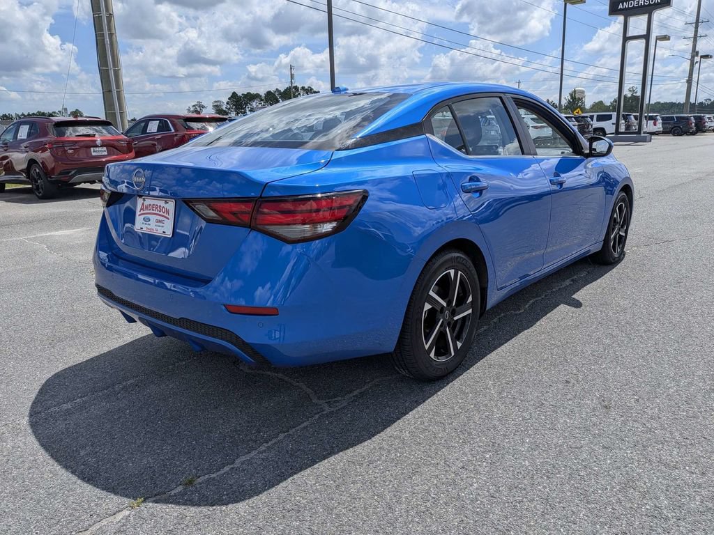 Used 2025 Nissan Sentra SV FWD image 4