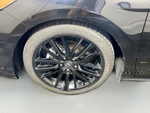 Used 2023 Toyota Camry XSE FWD image 13
