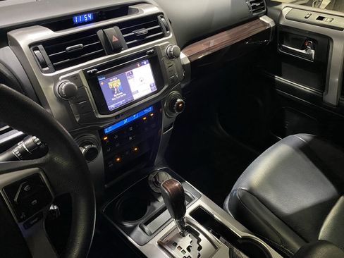Used 2019 Toyota 4Runner Limited AWD/4WD image 8