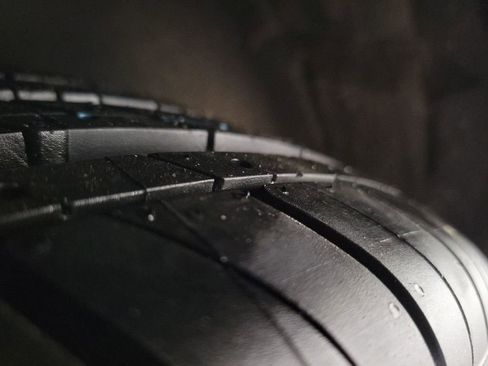 Used 2017 Honda Accord EX-L image 11