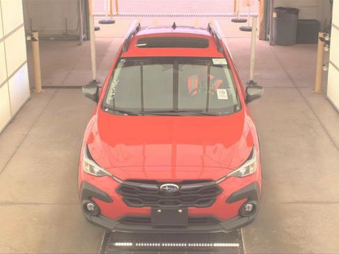 Used 2024 Subaru Crosstrek 2.0i Premium image 8