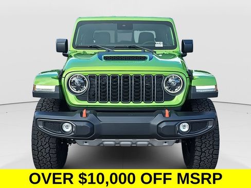 New 2025 Jeep Gladiator Mojave w/ Convenience Group AWD/4WD image 8