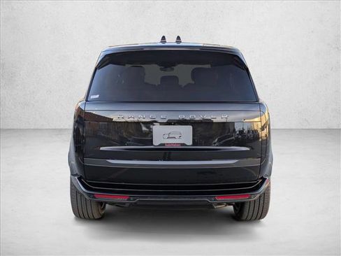 New 2026 Land Rover Range Rover Long Wheelbase SE image 8