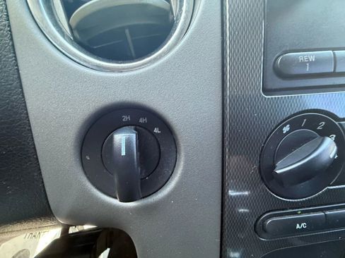 Used 2004 Ford F150 XLT image 15