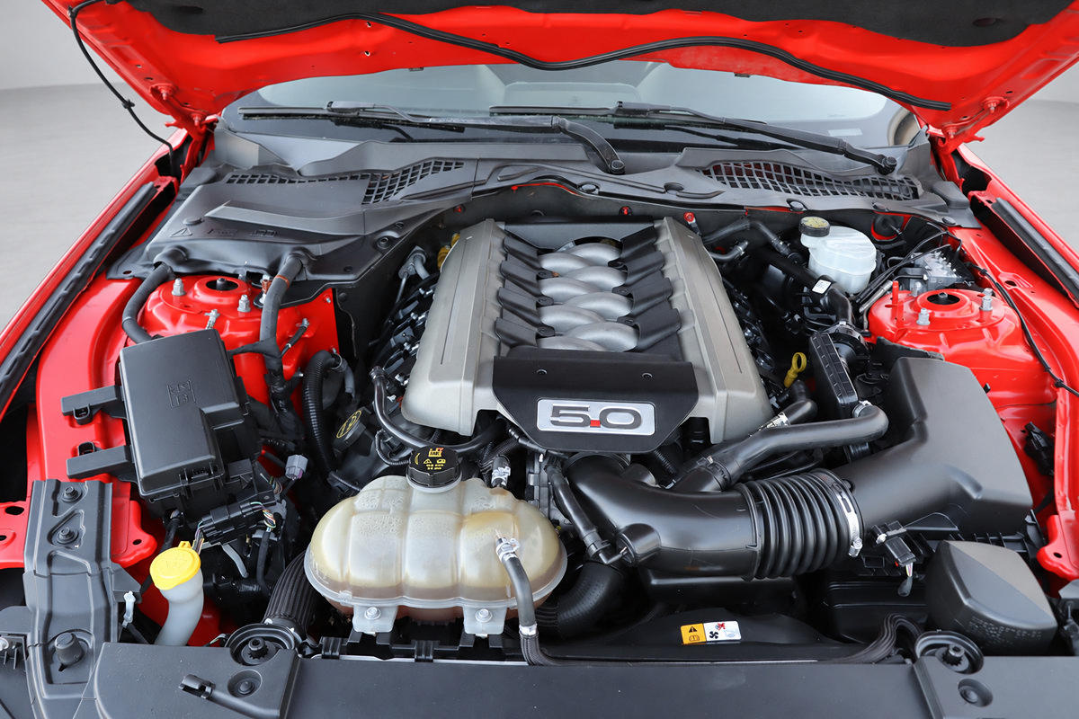 Used 2017 Ford Mustang GT RWD image 36