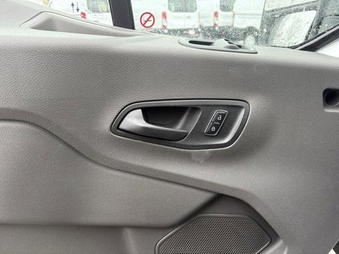 Used 2024 Ford Transit 250 Low Roof w/ Exterior Upgrade Package image 26
