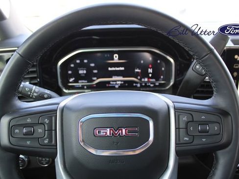 Used 2023 GMC Sierra 1500 Elevation image 10