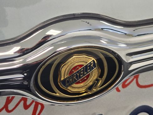 Used 2003 Chrysler Sebring Limited image 59