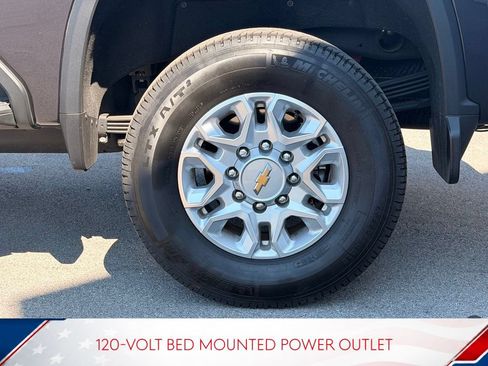 Used 2024 Chevrolet Silverado 2500 LT w/ All Star Edition AWD/4WD image 4