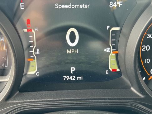 Used 2025 Jeep Gladiator Sport AWD/4WD image 20