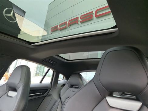 New 2024 Porsche Panamera 4 image 29