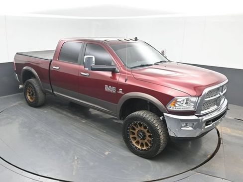 Used 2018 RAM 2500 Laramie w/ Snow Chief Group AWD/4WD image 32