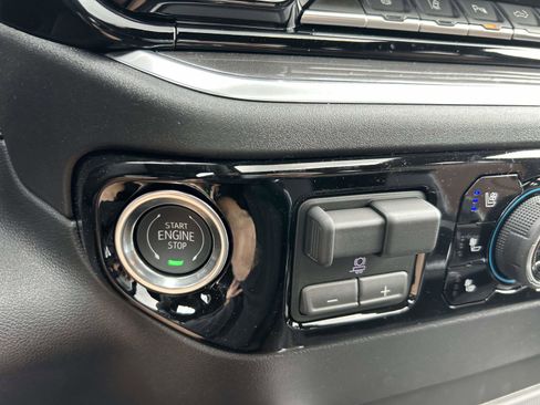 New 2026 Chevrolet Silverado 2500 High Country w/ High Country Premium Package AWD/4WD image 26