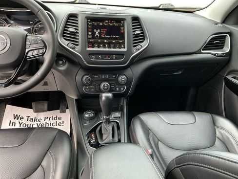 Used 2023 Jeep Cherokee Altitude Lux image 11