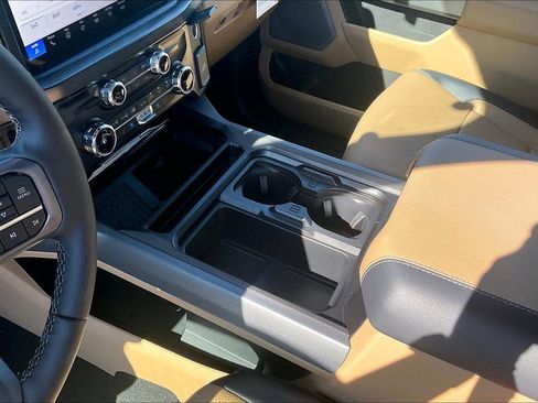 New 2026 Ford F250 Lariat w/ Lariat Ultimate Package image 8