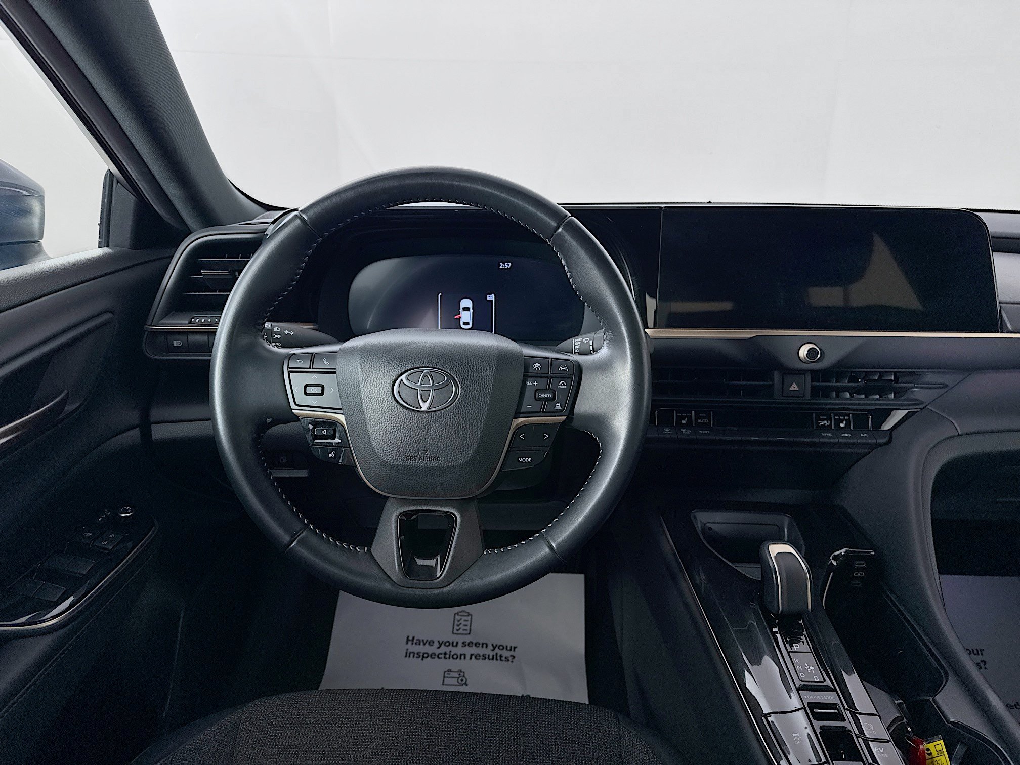Used 2024 Toyota Crown AWD/4WD image 21