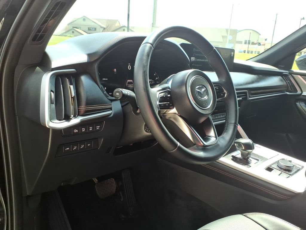 Certified 2026 MAZDA CX-70 3.3 Turbo S w/ Premium Package AWD/4WD image 14