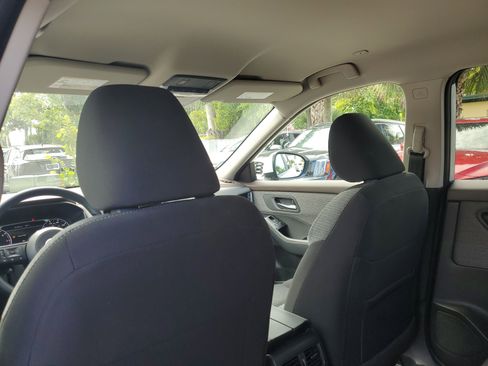 Certified 2023 Nissan Rogue SV image 13