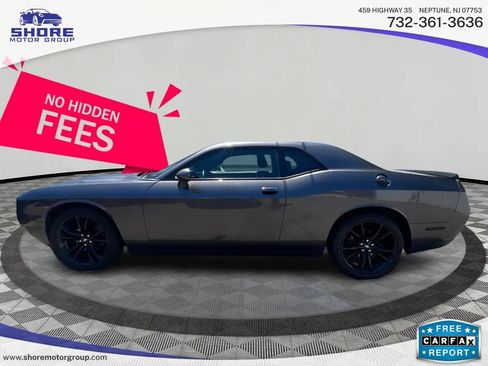 Used 2017 Dodge Challenger SXT Plus RWD image 10