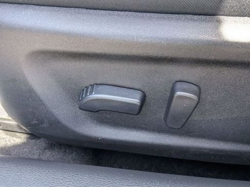 Used 2025 Nissan Altima 2.5 SV image 15