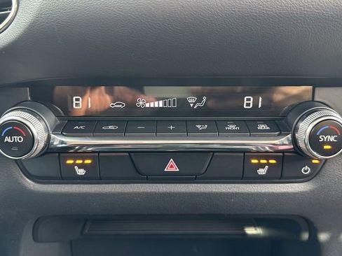 Used 2024 MAZDA CX-30 AWD 2.5 S w/ Preferred Package image 21