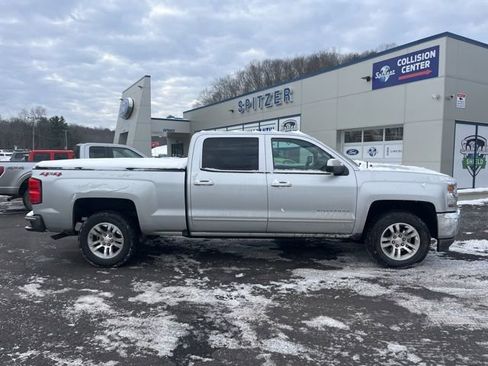 Used 2018 Chevrolet Silverado 1500 LT w/ All Star Edition image 4