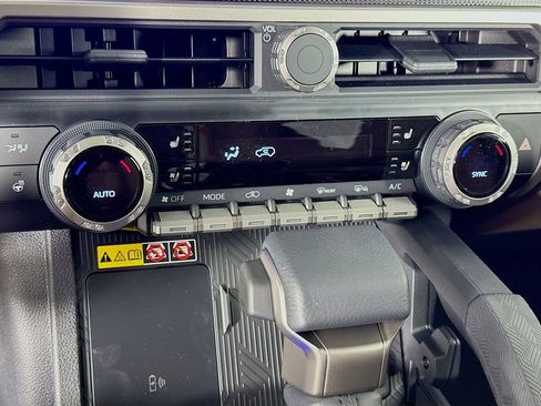 New 2026 Toyota 4Runner Limited image 19