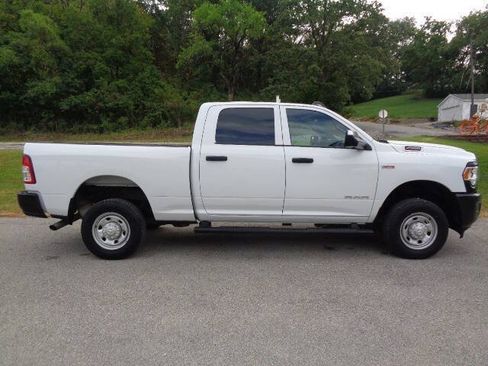 Used 2022 RAM 2500 Tradesman AWD/4WD image 8